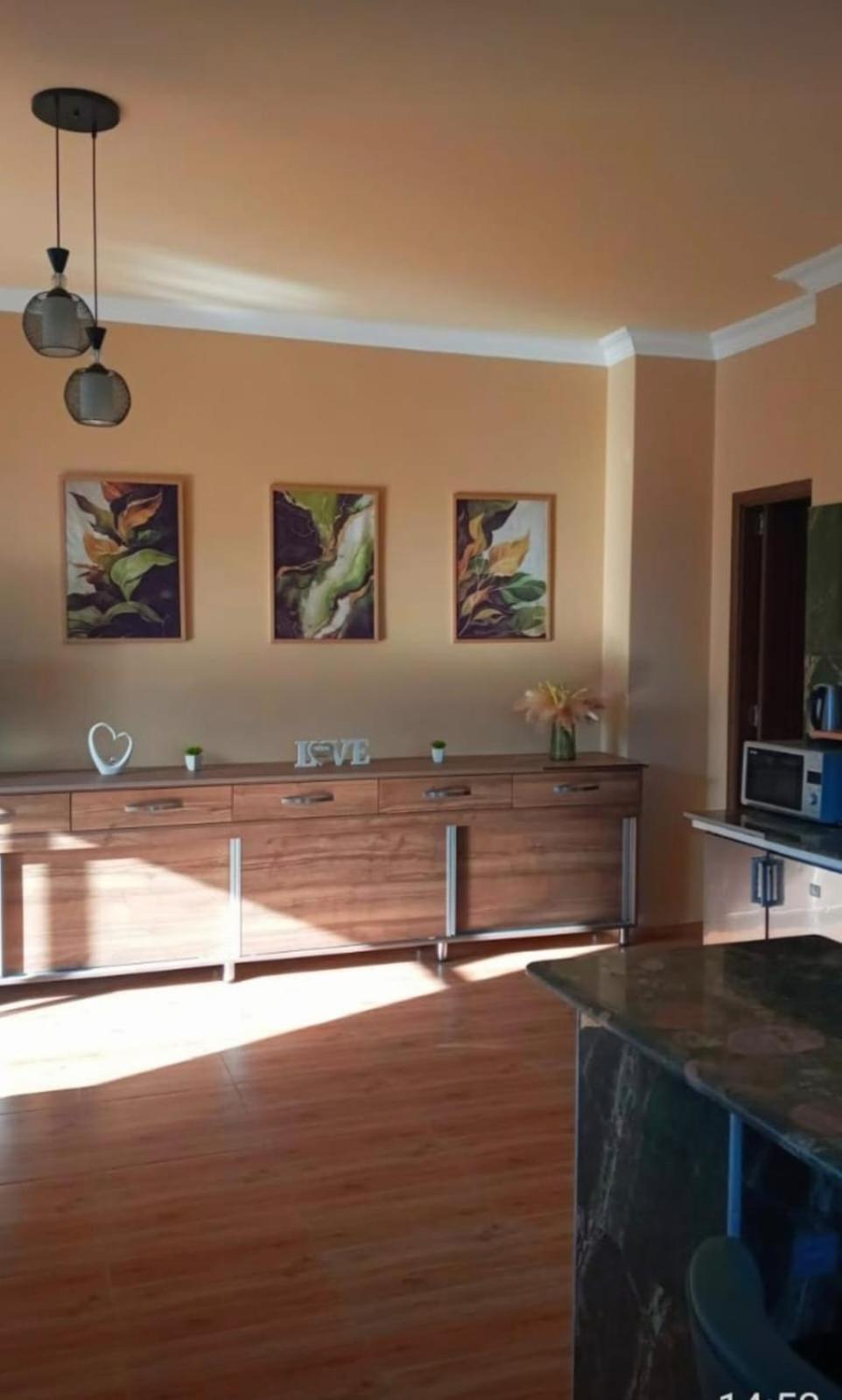 Gio Apartment Батуми Екстериор снимка