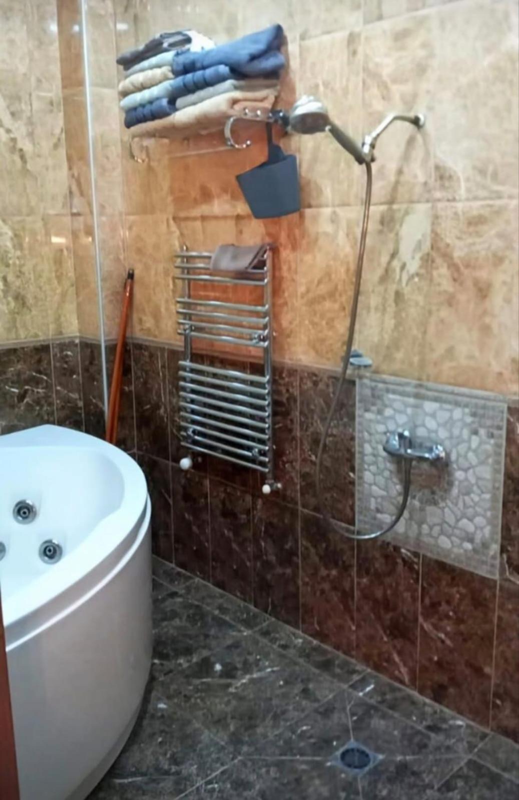 Gio Apartment Батуми Екстериор снимка