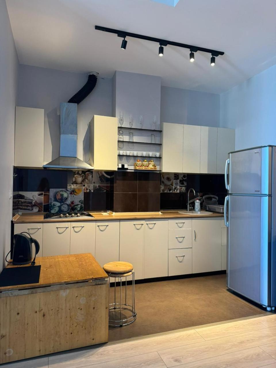 Gio Apartment Батуми Екстериор снимка
